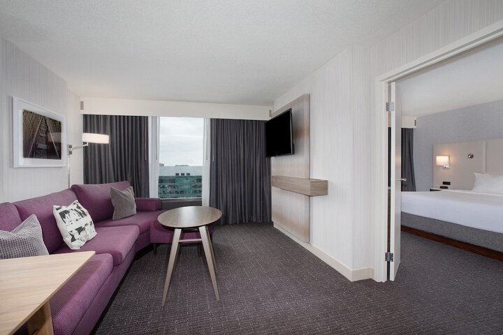 Room 75 of 112