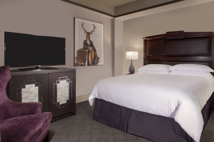 The Ashton Hotel