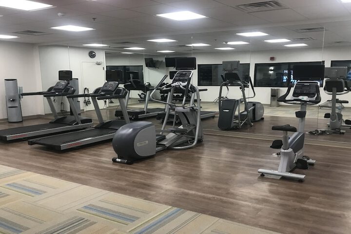 Holiday Inn Express & Suites Williamsport by IHG