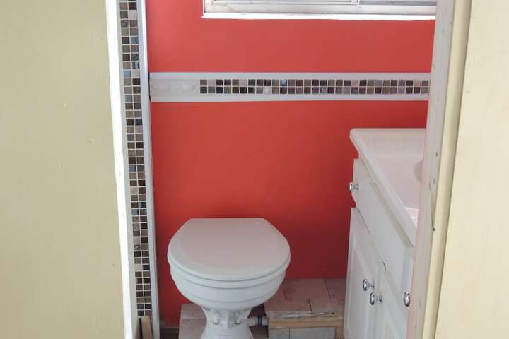 Room 10 of 15