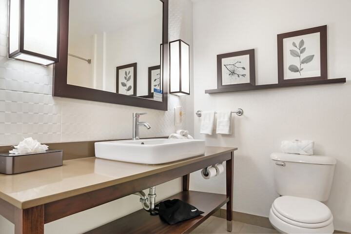 Comfort Inn & Suites Slidell - New Orleans Area