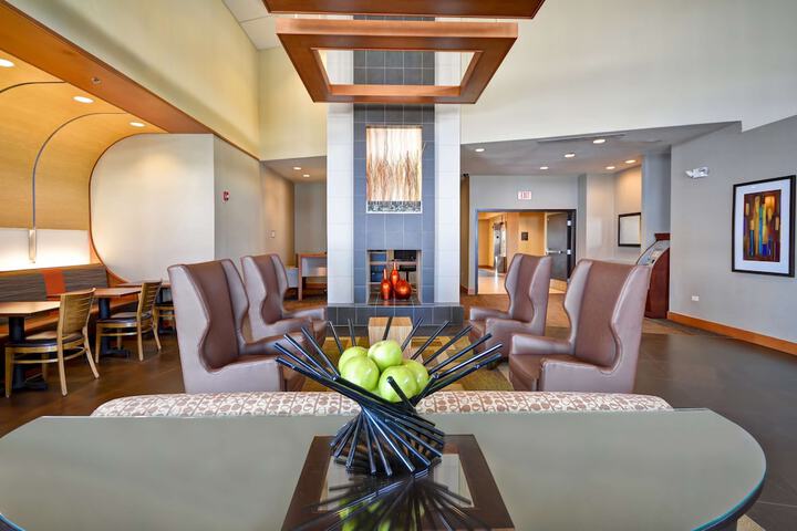 Hyatt Place Chicago / Naperville/Warrenville