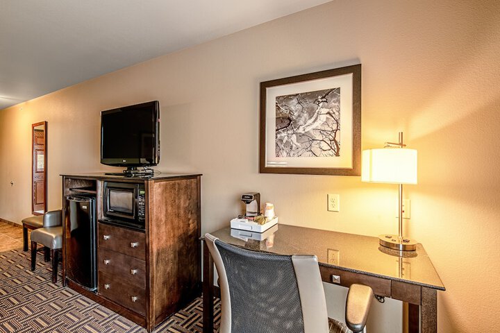 Room 8 of 22