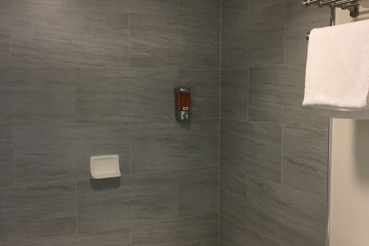 Room 30 of 46