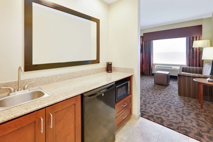Room 16 of 22