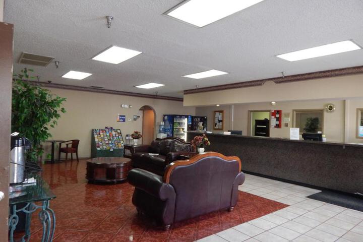 Knights Inn Plant City