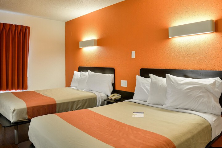 Room 21 of 26