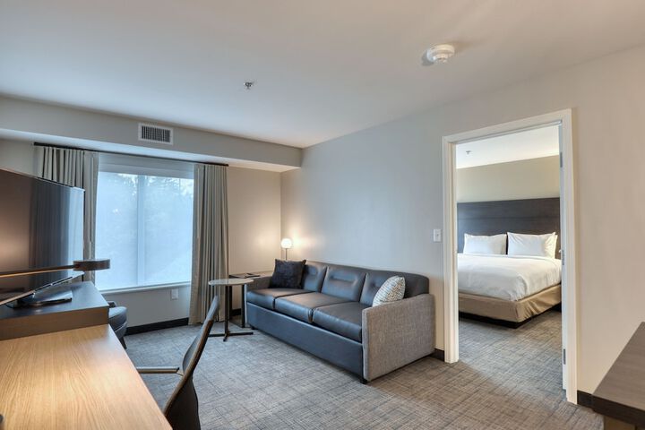 Room 48 of 67
