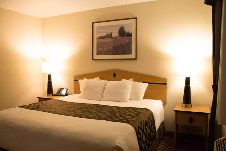 Room 12 of 21