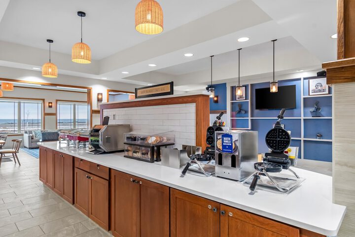 Hampton Inn Duluth Canal Park