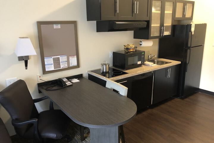 Candlewood Suites Greenville NC by IHG