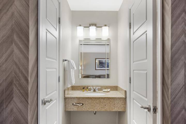 Best Western Plus Otonabee Inn
