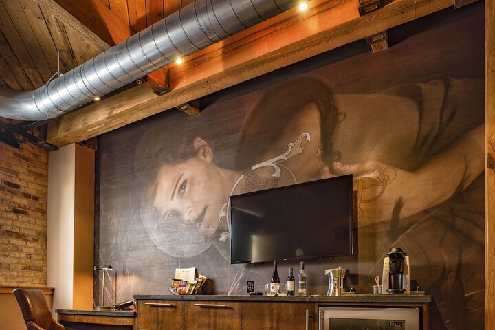 The Iron Horse Hotel