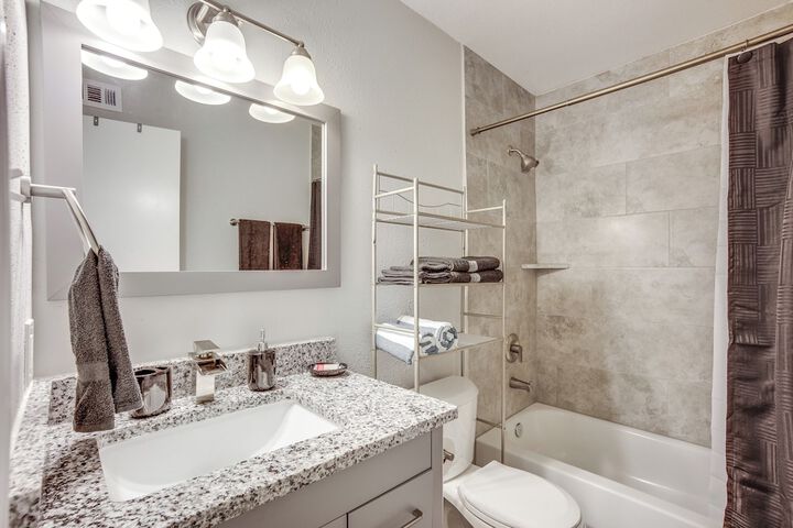 Montgomery Vacation Rental w / Pool Access!