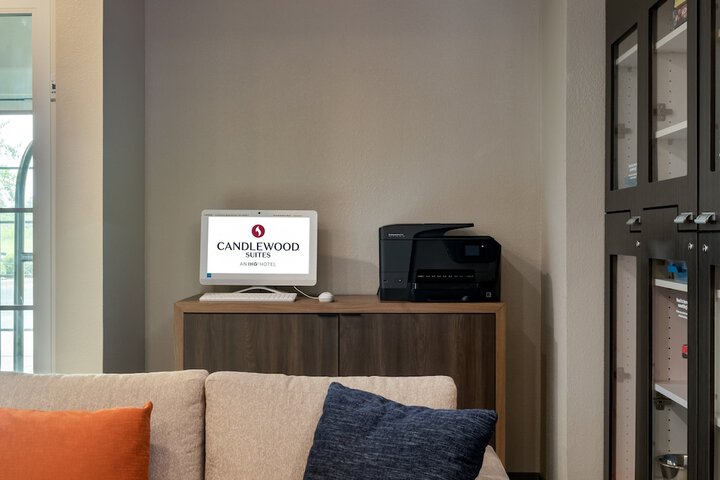 Candlewood Suites Enterprise by IHG