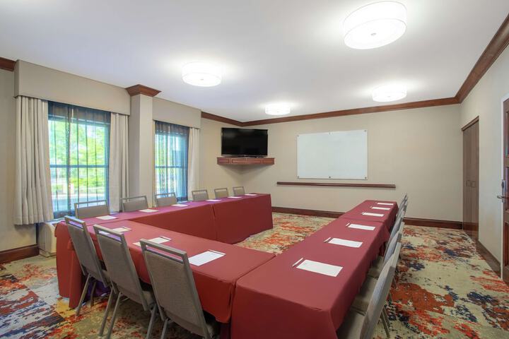 Hampton Inn Boston / Marlborough