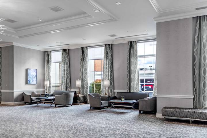 Hilton Columbus at Easton