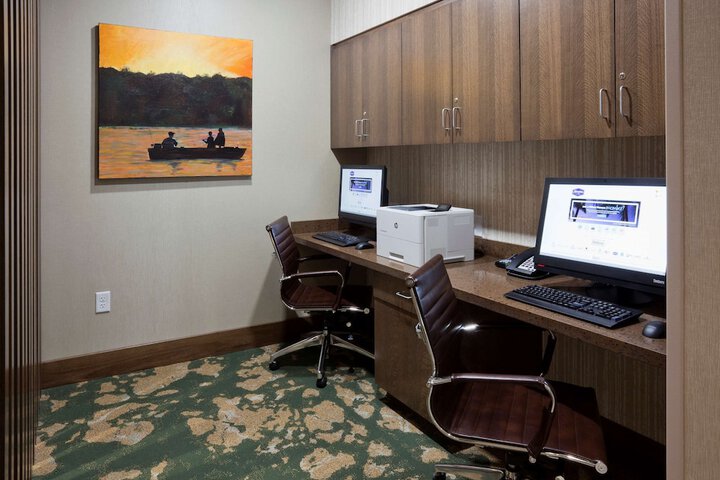 Hampton Inn Spicer Green Lake