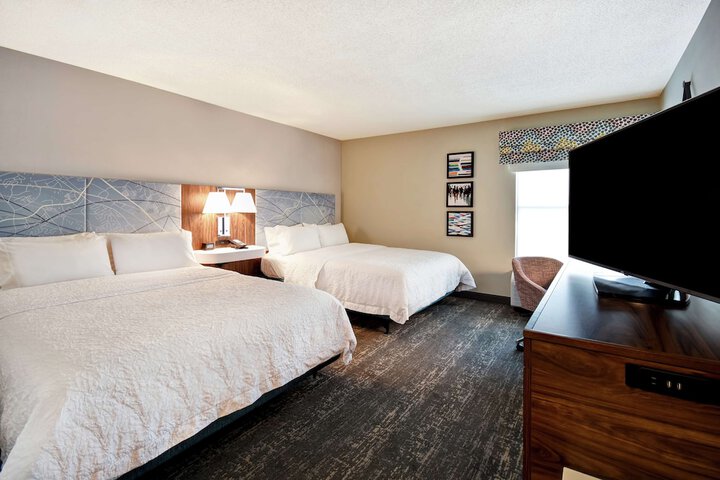 Hampton Inn Atlanta-Mall of Georgia