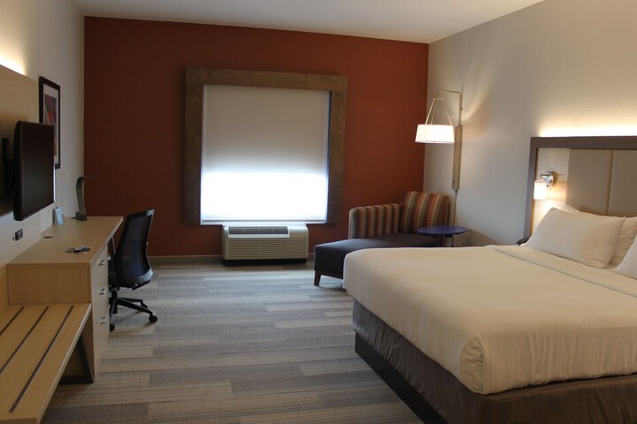 Holiday Inn Express Hotel & Suites Orlando South-Davenport by IHG