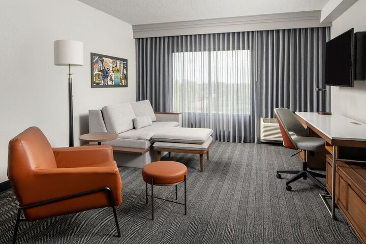Room 22 of 36