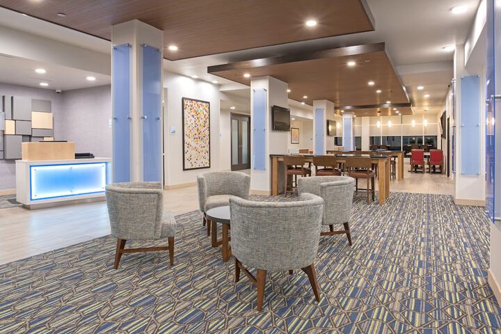 Hotel 6 of 49
