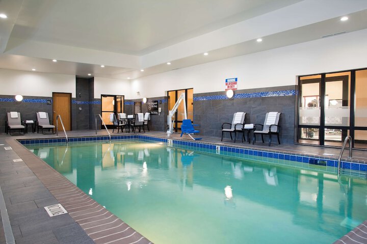 Pool 4 of 29