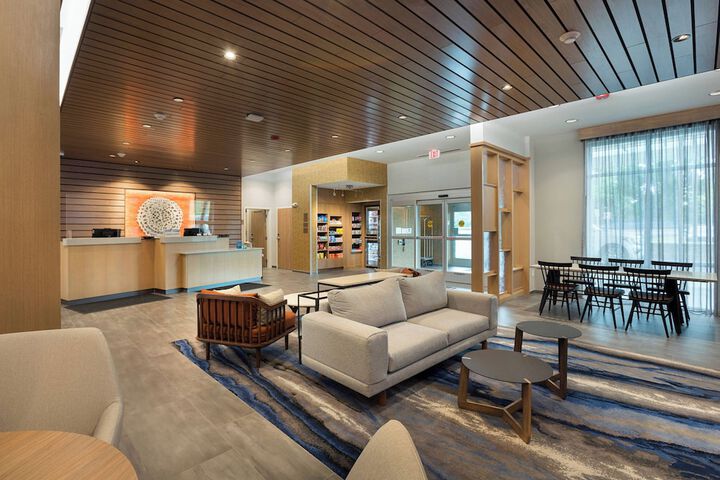 Hotel Interior 11 of 31