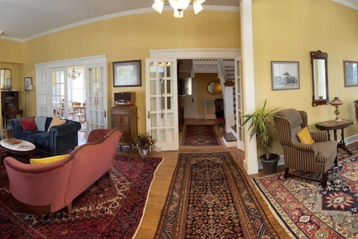 Room 11 of 43