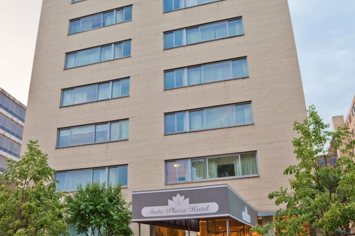 Hotel 5 of 37