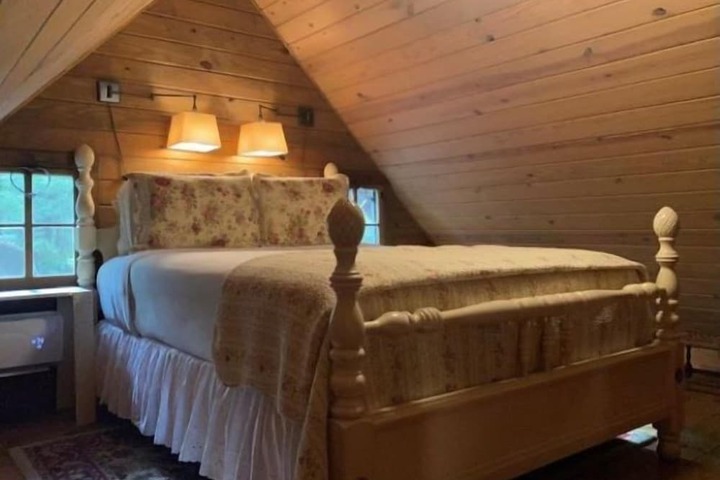 Room 8 of 41
