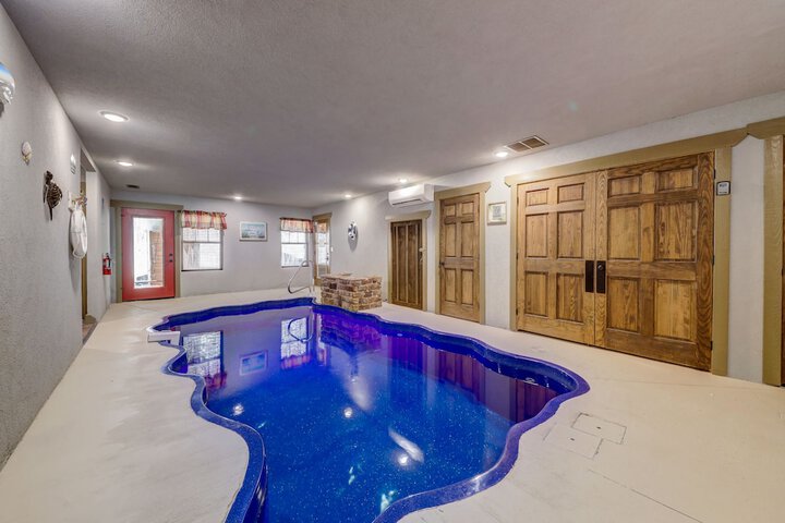 Pool 17 of 70