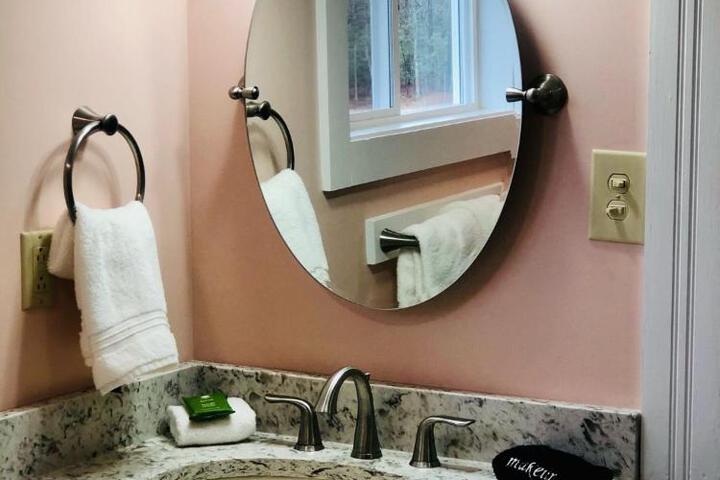 The Bed and Breakfast at Peace Hill Farm