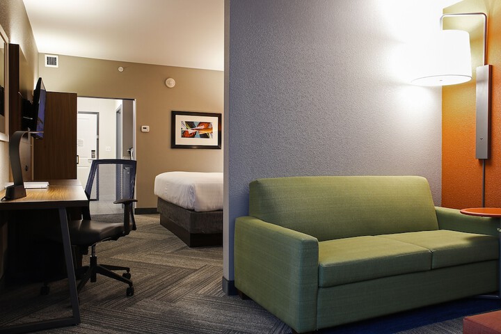 Room 19 of 57
