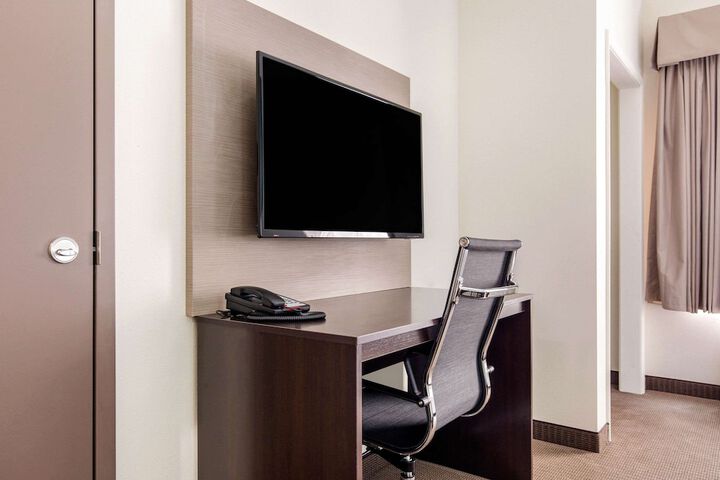 Room 18 of 45
