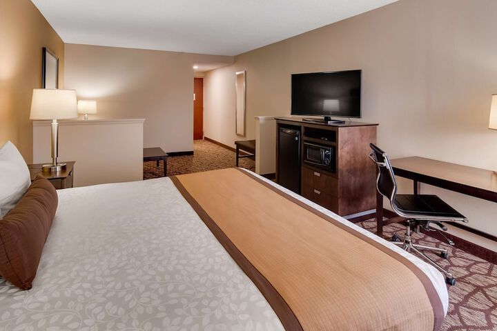 Room 22 of 32