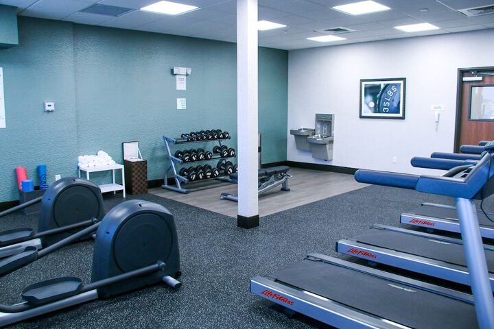 Holiday Inn & Suites Denver Tech Center-Centennial by IHG