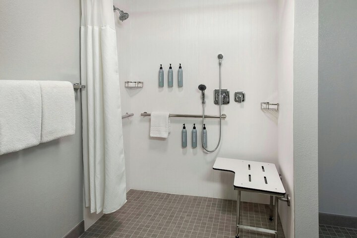 Courtyard by Marriott Minneapolis-St. Paul Airport