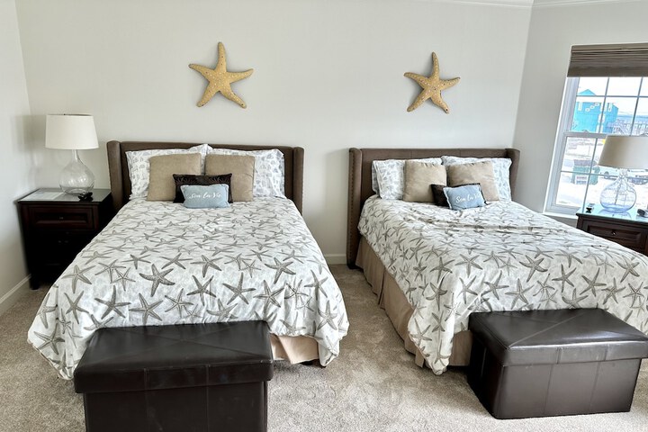 Room 25 of 46