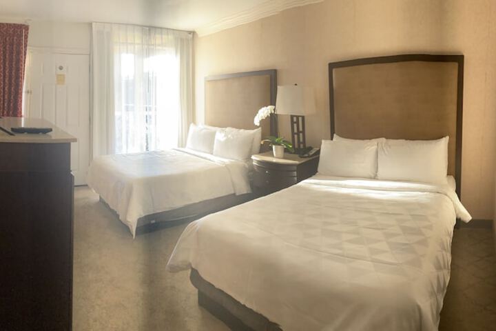14 West Hotel