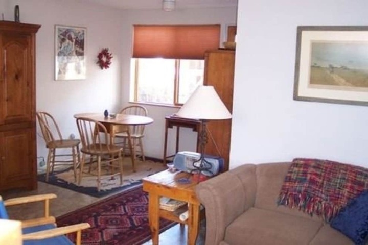 Room 15 of 25