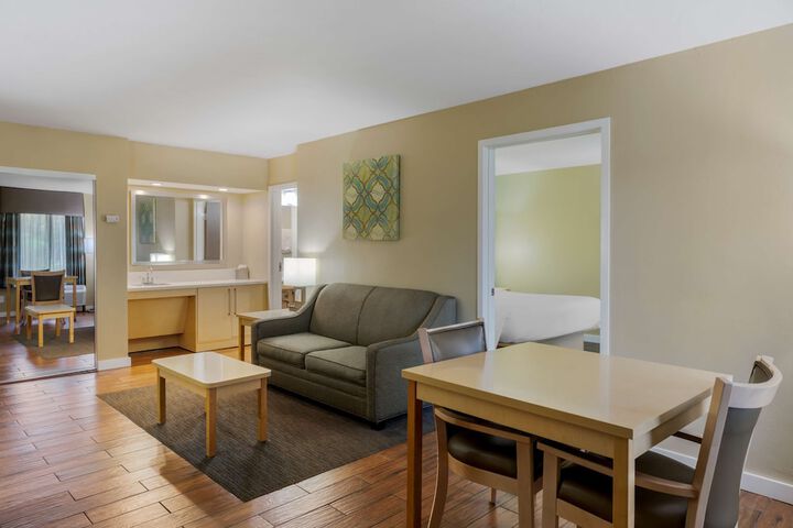 Room 39 of 59