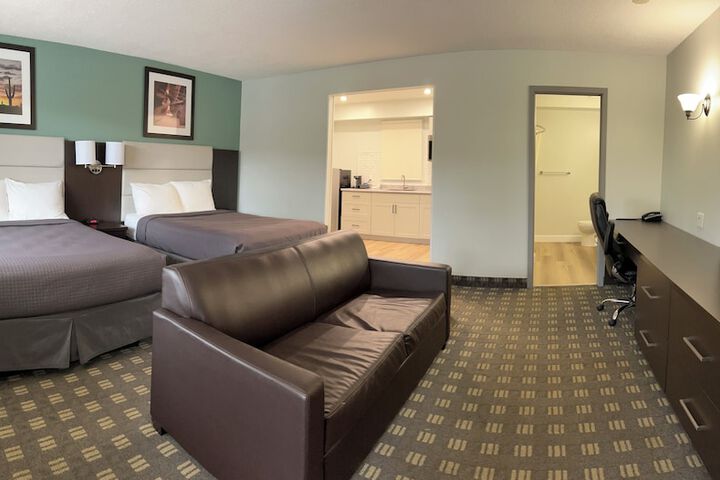 Room 15 of 34