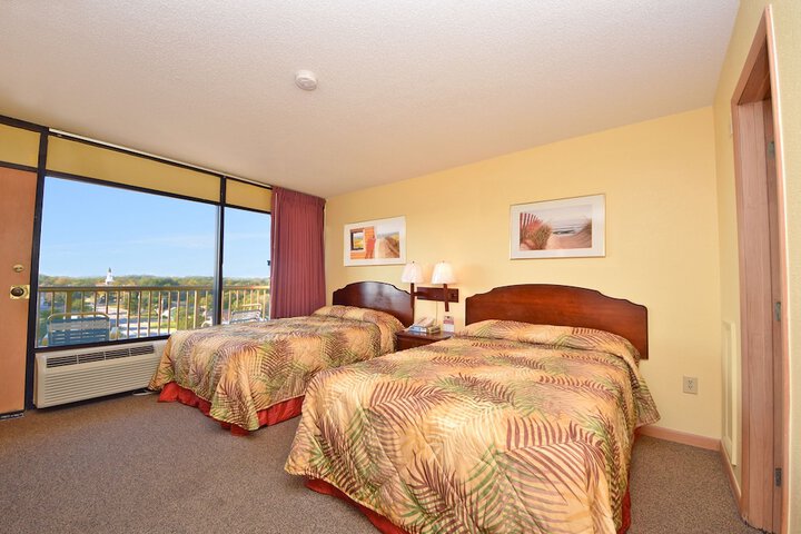 Room 104 of 138