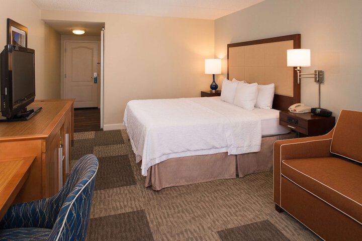 Room 30 of 52