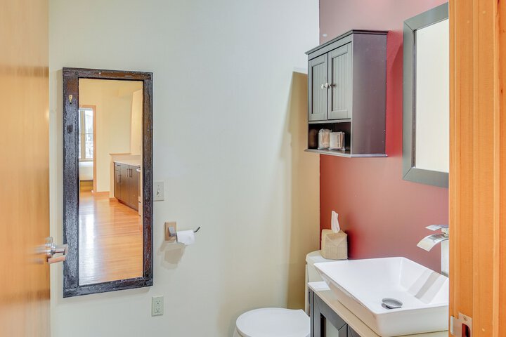 Custom Harborside Loft in the Heart of Ketchikan