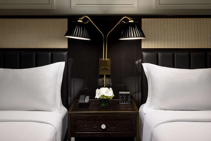 The Candler Hotel Atlanta Curio Collection by Hilton