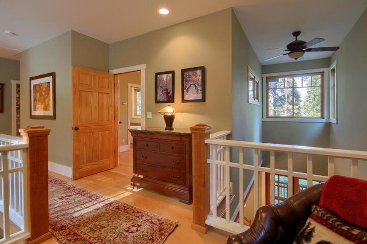 Aspen House in Fish Camp- 2 Miles from Yosemites South Entrance