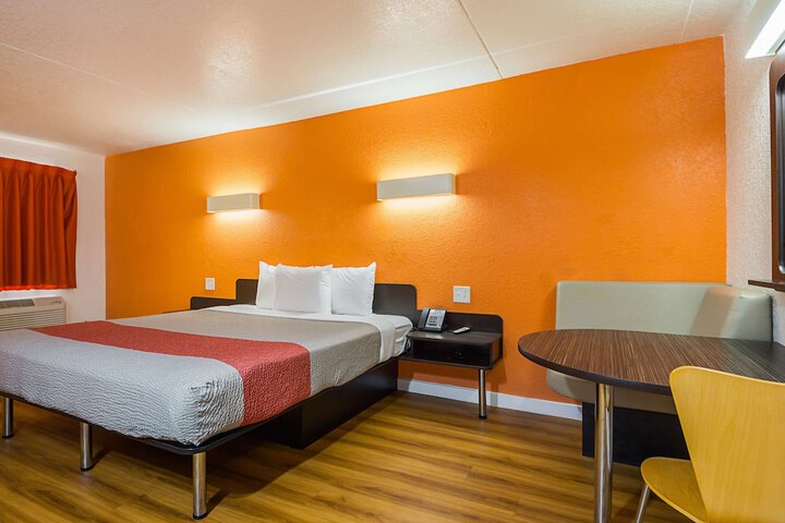 Motel 6 Garland TX - Northeast Dallas