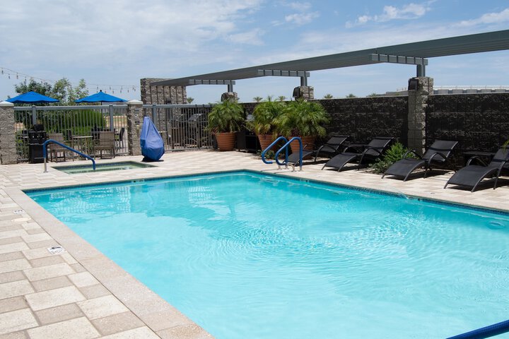 Pool 8 of 63